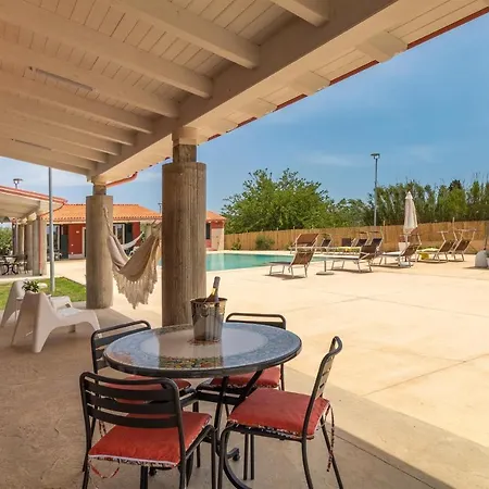Villa Oliva *